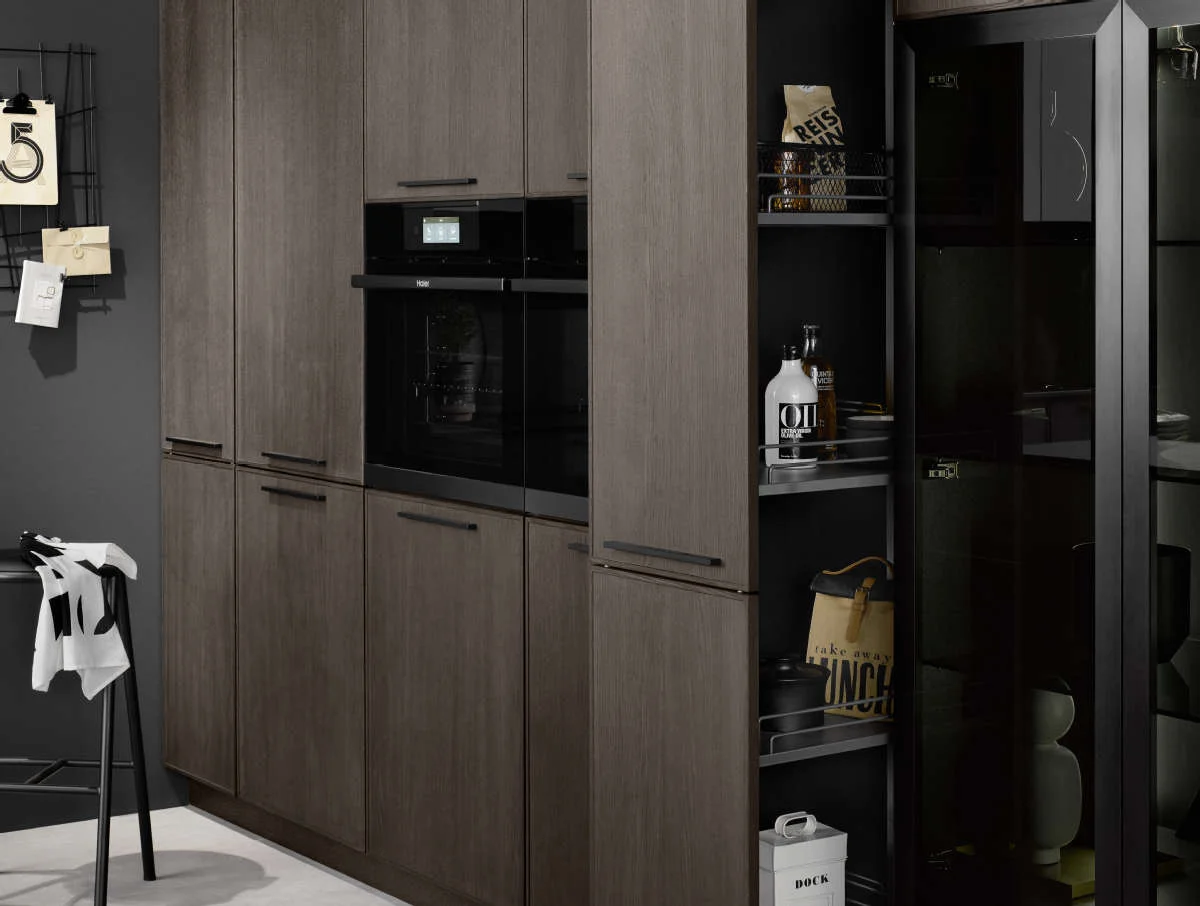 Morgenroth Kuechen Rostock Tessin Bauformat Küchen Holzfurnierfront